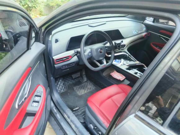 [上海·苏U] 二手长安长安UNI-T2020款 1.5T 旗舰型