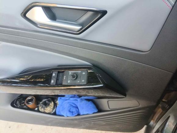 [上海·沪A] 二手大众ID.4 X2023款 升级款 纯净智享版