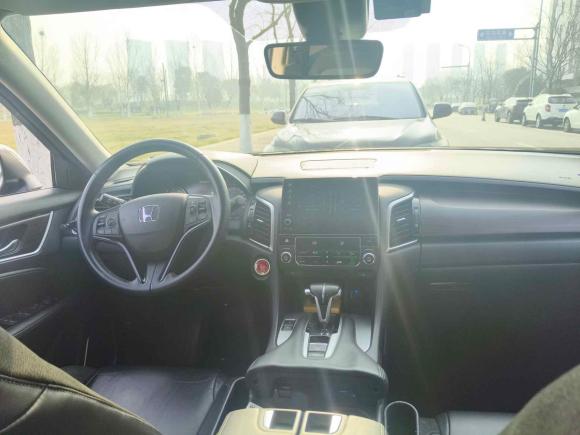 [南京·苏A] 二手本田冠道2017款 240TURBO 两驱尊享版