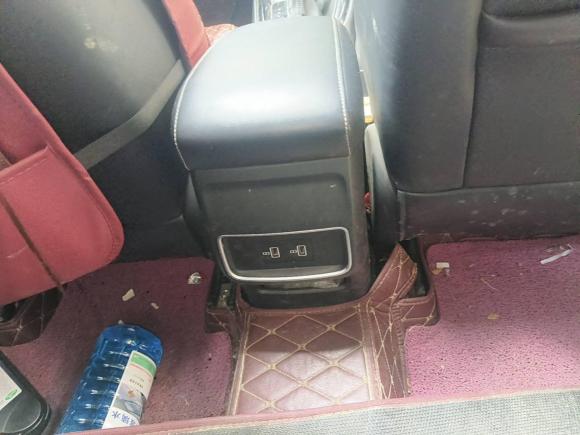 [武汉·鄂A] 二手荣威荣威i52019款 1.5L 自动4G互联朗豪版