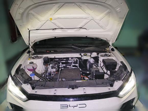 [深圳·粤B] 二手比亚迪比亚迪e22023款 豪华型