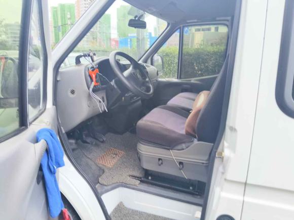 [南通·沪B] 二手福特经典全顺2016款 2.8T柴油长轴6座中顶多功能车JX493ZLQ4