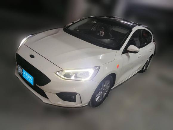 福特福克斯2020款 两厢 1.5L 自动锋跃型「无锡二手车」「天天拍车」