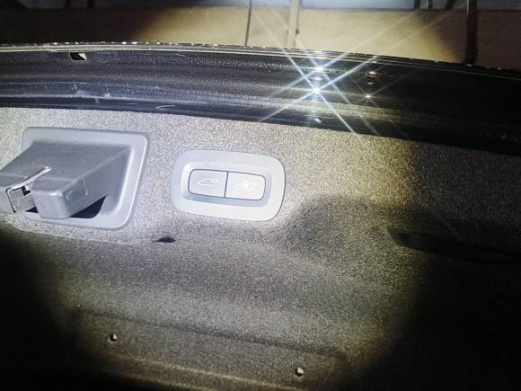 [杭州·浙A] 二手沃尔沃沃尔沃S902022款 B5 智远豪华版