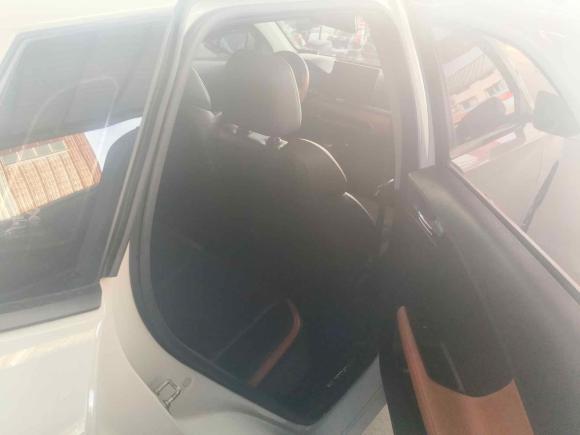 [上海·苏E] 二手比亚迪比亚迪e22021款 豪华型