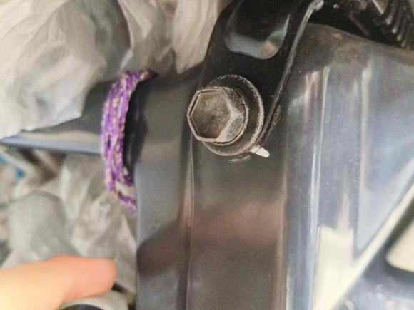 [杭州·浙A] 二手金杯阁瑞斯2018款 2.4L手动标准型长轴9座2TZS