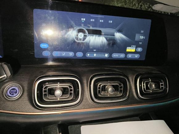 [合肥·皖A] 二手奇瑞瑞虎92023款 2.0T 双离合两驱尊贵版 7座