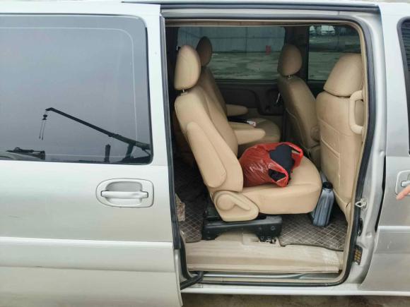 [济南·鲁A] 二手别克别克GL82013款 2.4L 经典版