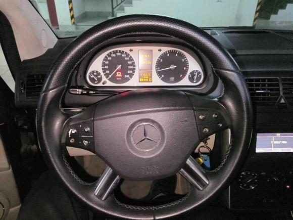 [上海·沪K] 二手奔驰奔驰B级2009款 B 200 时尚型