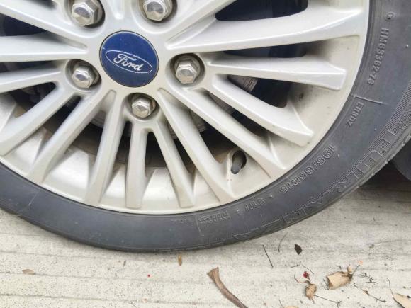 [深圳·粤M] 二手福特福睿斯2015款 1.5L 自动舒适型