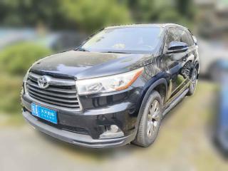 丰田汉兰达2017款 2.0T 两驱精英版 5座