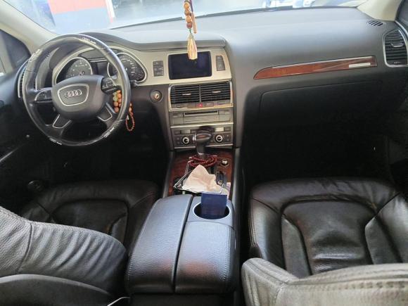 [上海·苏U] 二手奥迪奥迪Q72014款 40 TFSI 运动型