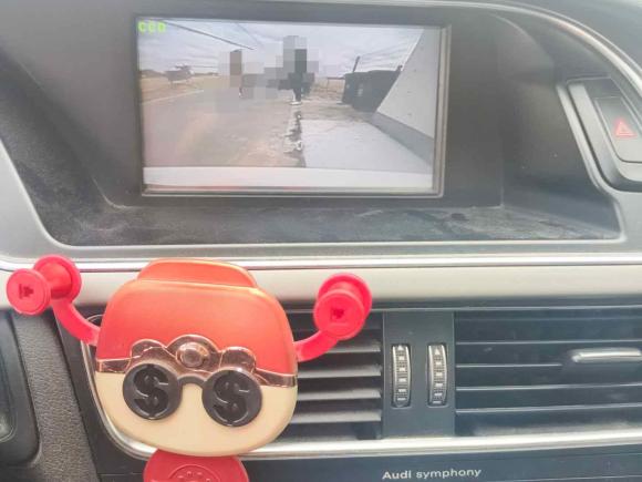 [上海·苏J] 二手奥迪奥迪A4L2013款 35 TFSI 自动标准型