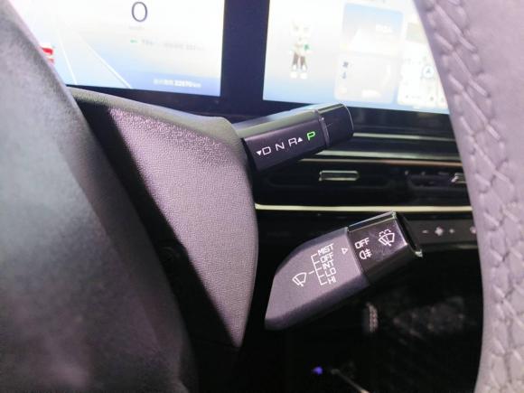 [深圳·粤B] 二手宝骏宝骏KiWi EV2023款 智潮版 三元锂