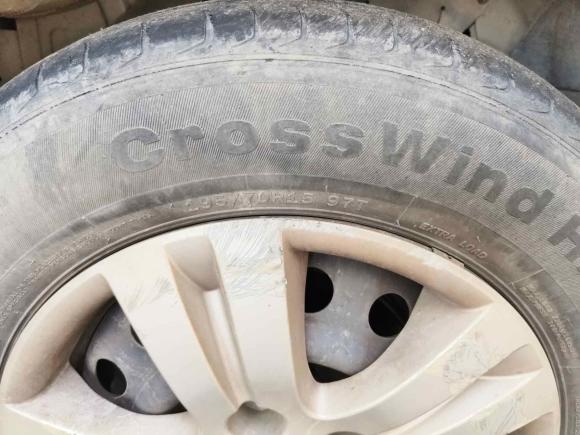 [上海·沪C] 二手东风风行菱智2022款 M5L 1.6L 实用型 7座