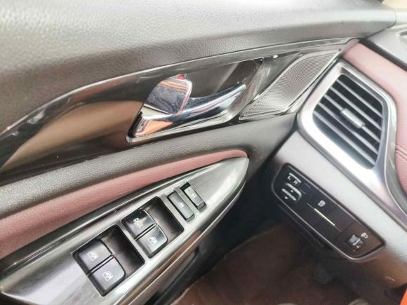 [温州·浙G] 二手长安凌轩2017款 1.6L 手动幸福型