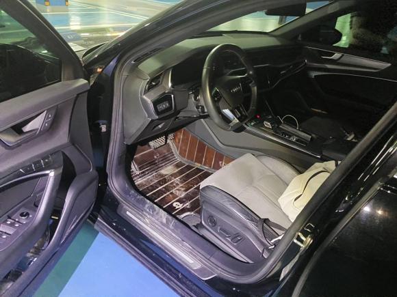 [武汉·鄂A] 二手奥迪奥迪A6L2019款 45 TFSI quattro 臻选动感型