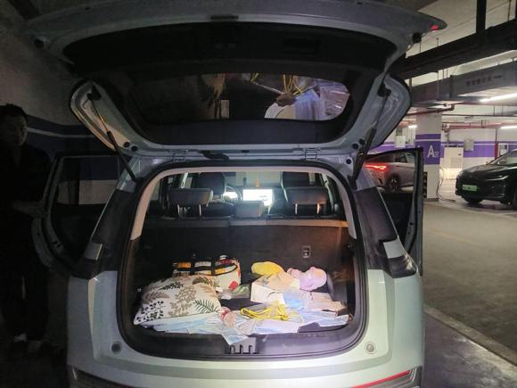 [上海·沪A] 二手埃安AION Y2022款 Plus 70 科技版