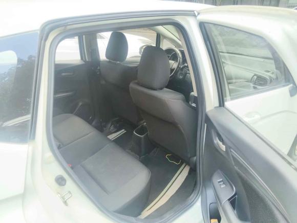 [上海·沪A] 二手本田飞度2016款 1.5L LXS CVT舒适天窗版