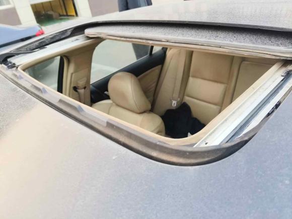 [上海·苏K] 二手本田思铂睿2013款 2.0L 豪华版