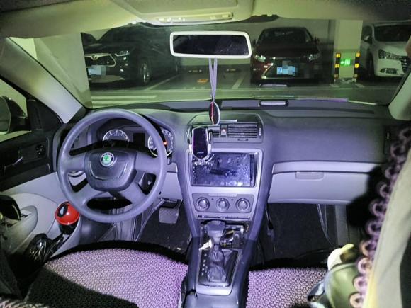 [成都·渝A] 二手斯柯达明锐2012款 1.6L 自动逸杰版