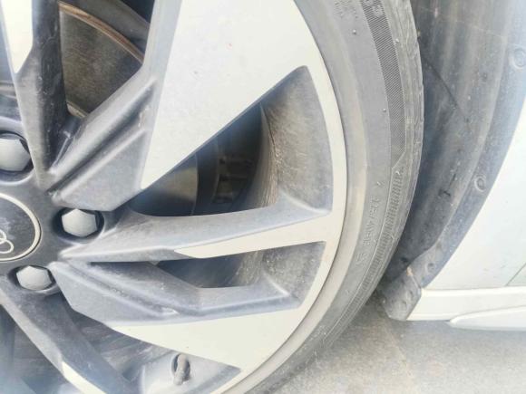 [南京·苏A] 二手奥迪奥迪A32023款 A3L Limousine 35 TFSI 时尚运动型