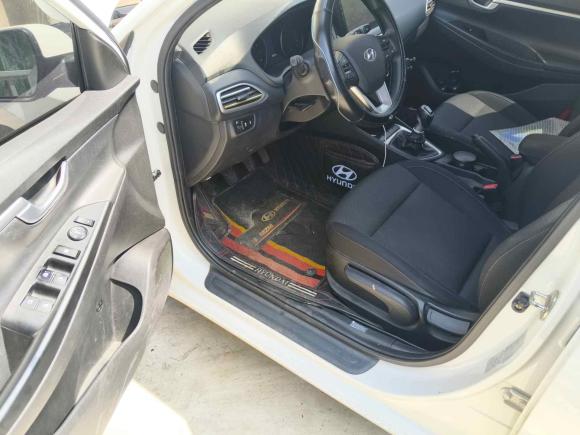 [无锡·苏B] 二手现代悦动2017款 1.6L 手动悦值版GLS