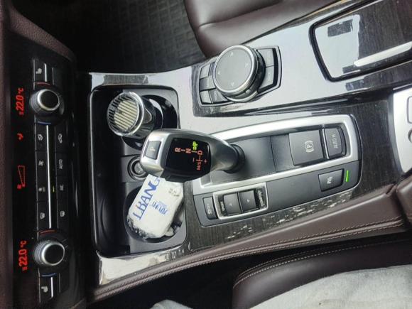 [上海·沪B] 二手宝马宝马5系2017款 525Li 豪华设计套装