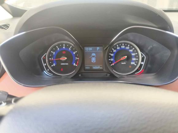 [深圳·鄂A] 二手北京汽车绅宝X352016款 1.5L 自动豪华版