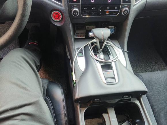 [上海·沪G] 二手本田冠道2017款 240TURBO 两驱精英版