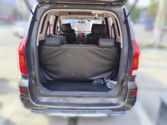 [无锡·苏B] 二手东风风光风光3302018款 1.5L手动实用型II DK15