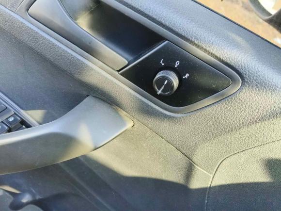 [常州·苏D] 二手大众桑塔纳2016款 1.6L 自动风尚版