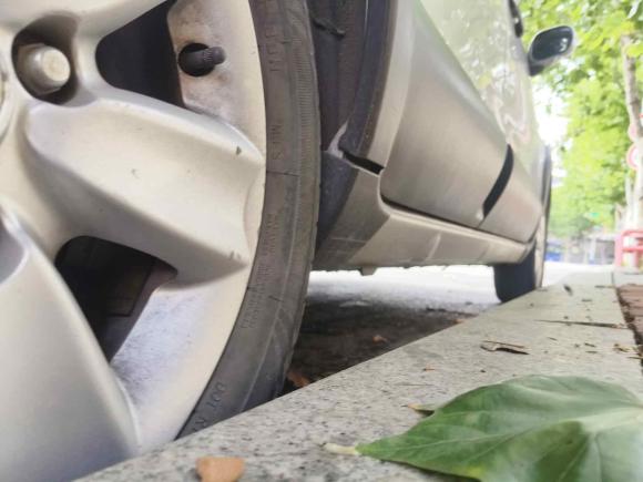 [青岛·鲁B] 二手日产骊威2010款 劲锐版 1.6L 手动标准型