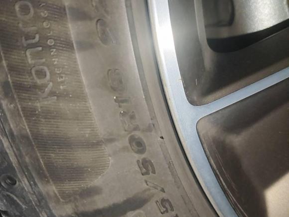 [广州·粤A] 二手奥迪奥迪Q2L2022款 35 TFSI 时尚动感型