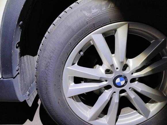 [无锡·苏B] 二手宝马宝马X52015款 xDrive28i