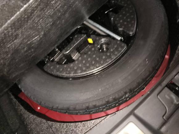 [杭州·浙G] 二手路虎揽胜极光2020款 249PS R-DYNAMIC S 运动版