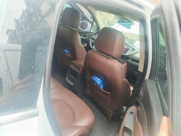 [深圳·粤L] 二手别克昂科威Plus2016款 20T 两驱精英型