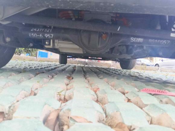 [苏州·苏E] 二手五菱汽车宏光MINIEV2021款 马卡龙时尚款 磷酸铁锂