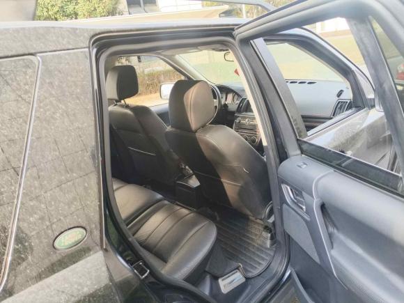 [上海·沪A] 二手路虎神行者22013款 2.2T SD4 SE柴油版