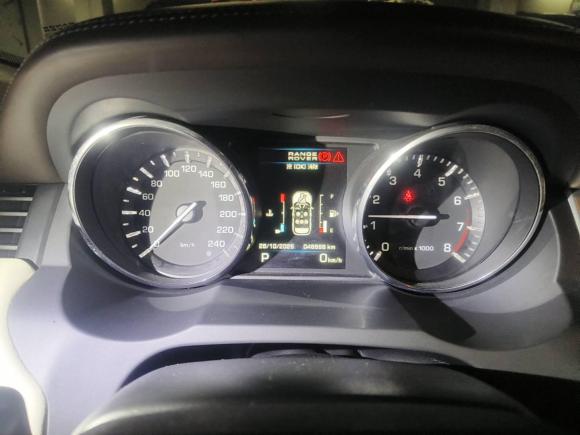 [上海·沪N] 二手路虎揽胜极光2013款 2.0T 5门耀致版