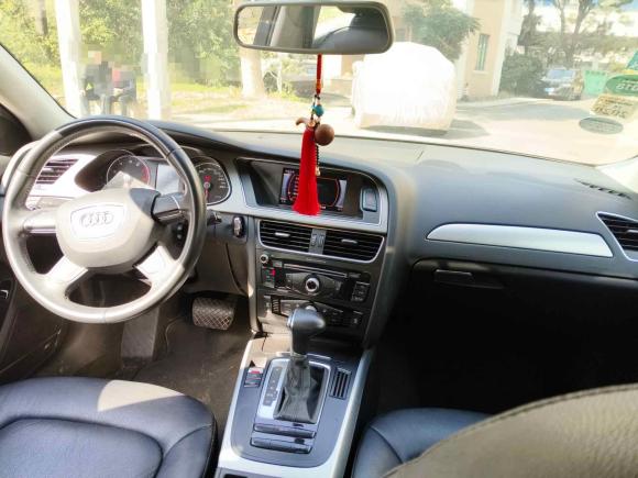 [上海·沪E] 二手奥迪奥迪A4L2015款 30 TFSI 自动舒适型