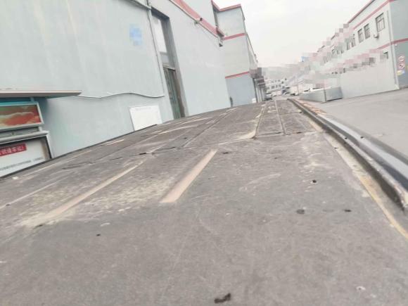 [义乌·浙G] 二手东风御风御风2016款 2.5T领运版厢货长轴高顶国V ZD25