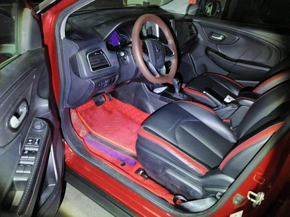 [济南·鲁A] 二手纳智捷U5 SUV2017款 1.6L CVT爵士版