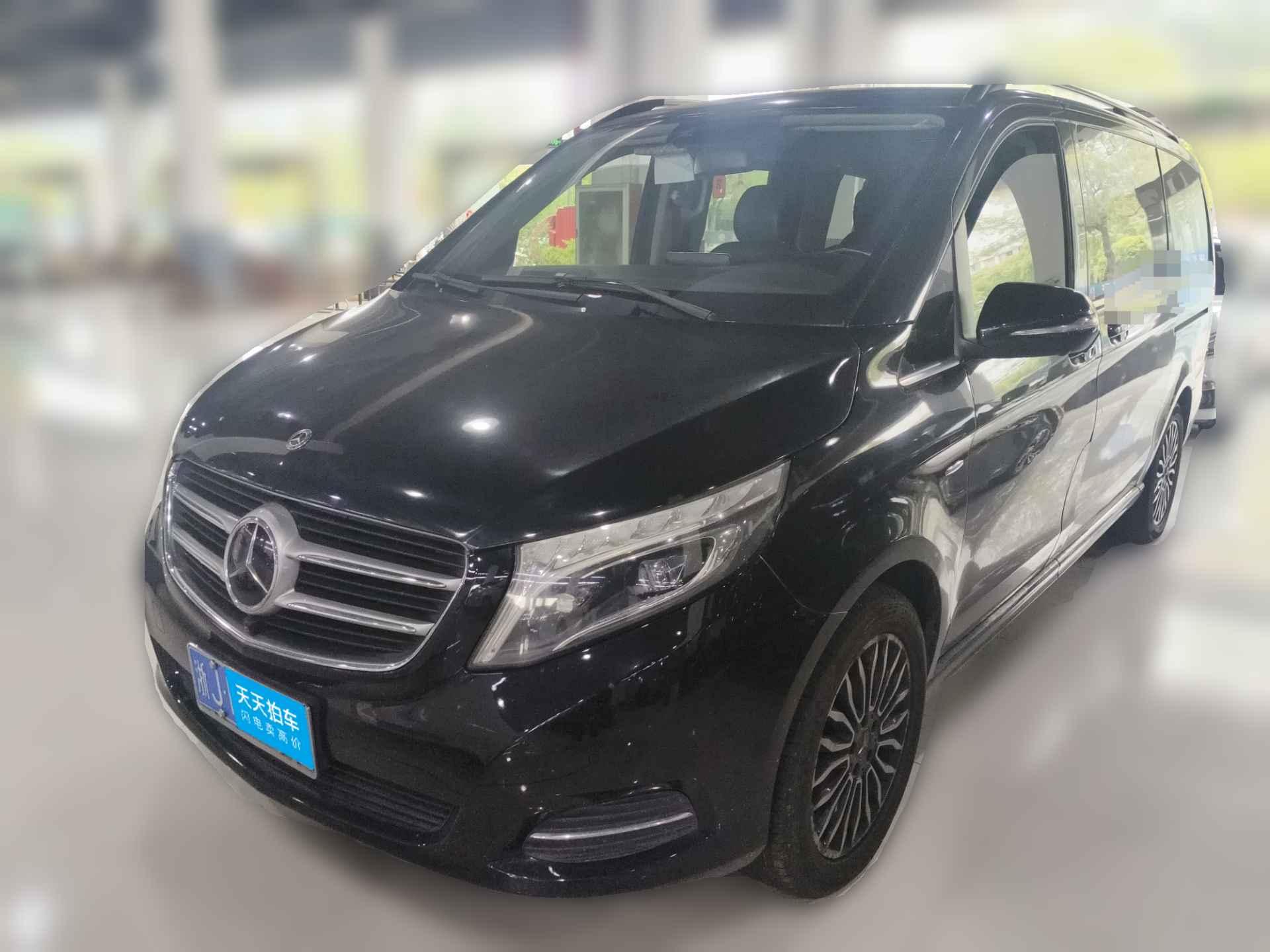 [台州·浙J] 奔驰奔驰V级2017款 V 260 尊贵版