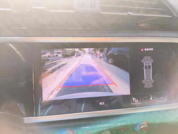 [杭州·浙A] 二手奥迪奥迪Q32022款 35 TFSI 时尚动感型