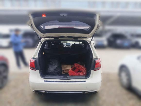 [无锡·苏B] 二手奔驰奔驰B级2015款 B 200 动感型