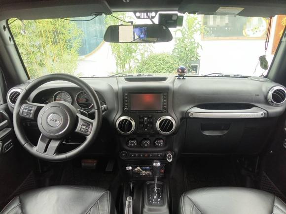 [上海·沪B] 二手Jeep牧马人2015款 3.6L Rubicon 四门舒享版