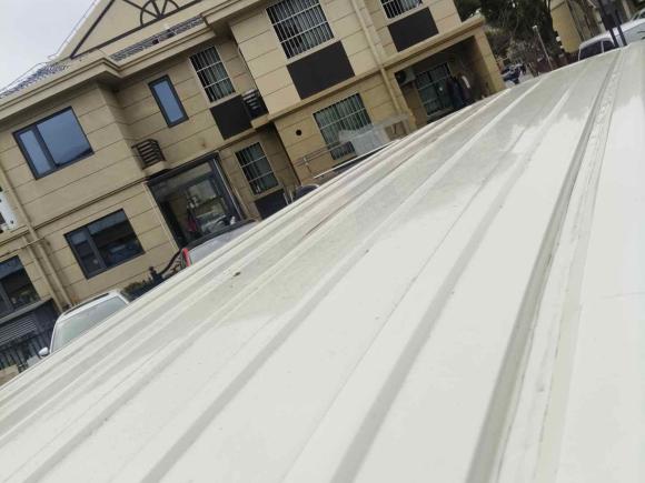 [上海·沪A] 二手东风御风御风EM262023款 标准版 41.472kWh 河南锂动