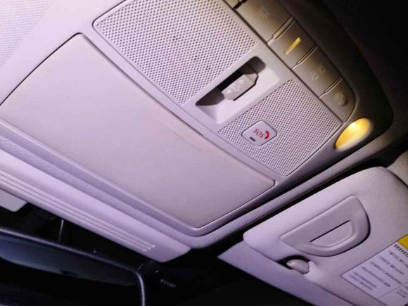 [上海·鄂W] 二手英菲尼迪英菲尼迪Q502014款 3.7L 豪华版