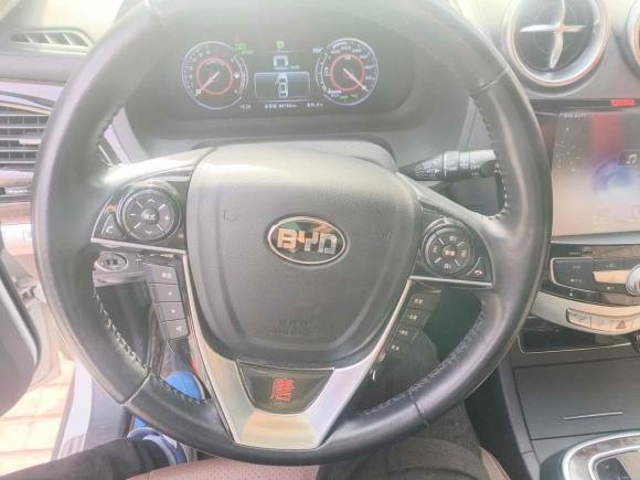 [武汉·鄂A] 二手比亚迪唐新能源2015款 2.0T 四驱旗舰型
